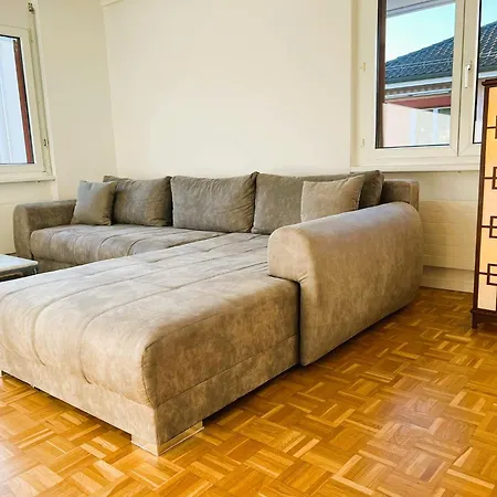 Large Center With Balcony Alt - Self Checkin Appartement Zürich