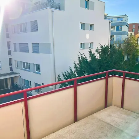 Apartment 3 Center With Balcony Alt 155 & Kars Zurich