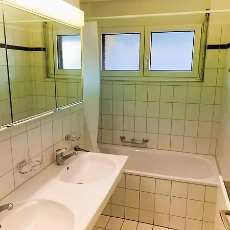 3 Center With Balcony Alt 155 & Kars Zurich